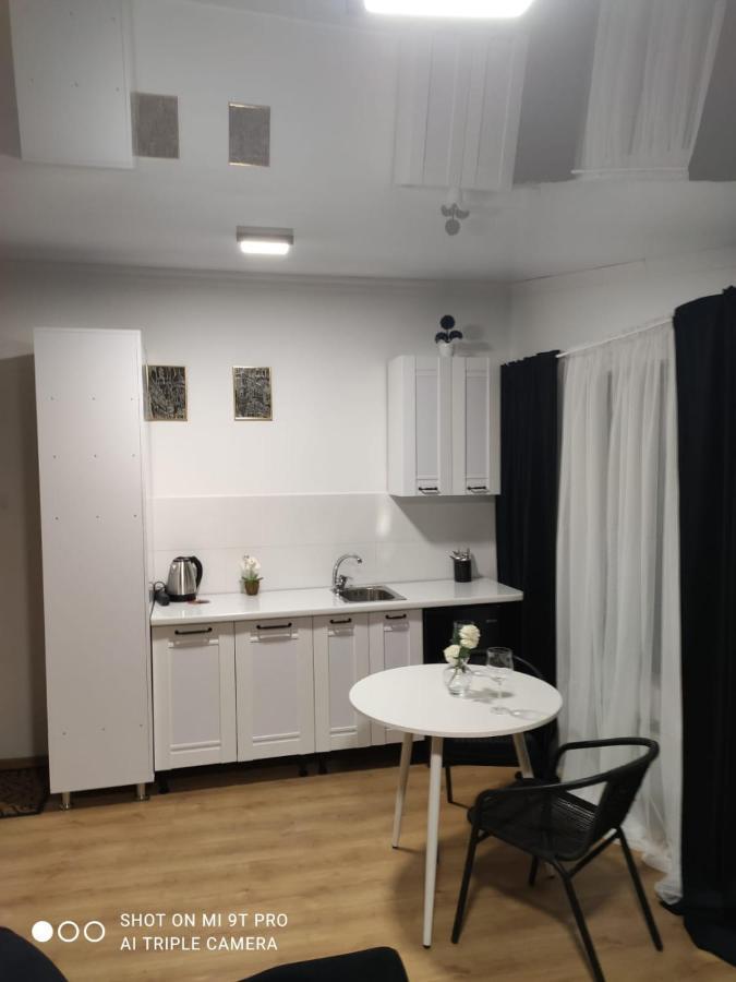 Studio In The Center City Кишинёв Экстерьер фото